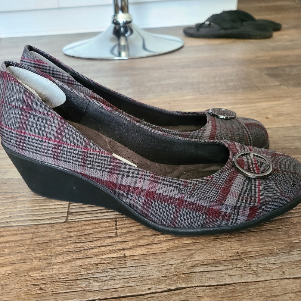 Grey and Purple Wedges/Pumps